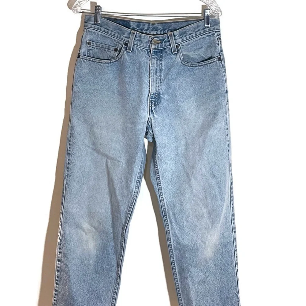 Levi’s Light Wash Denim Jeans